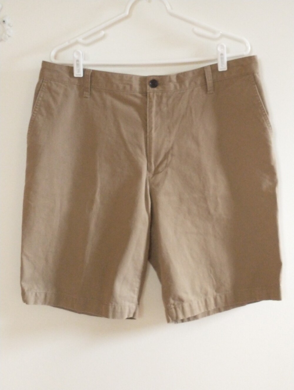 Dockers Men's Flat Front Tan Cotton Chino Shorts 36